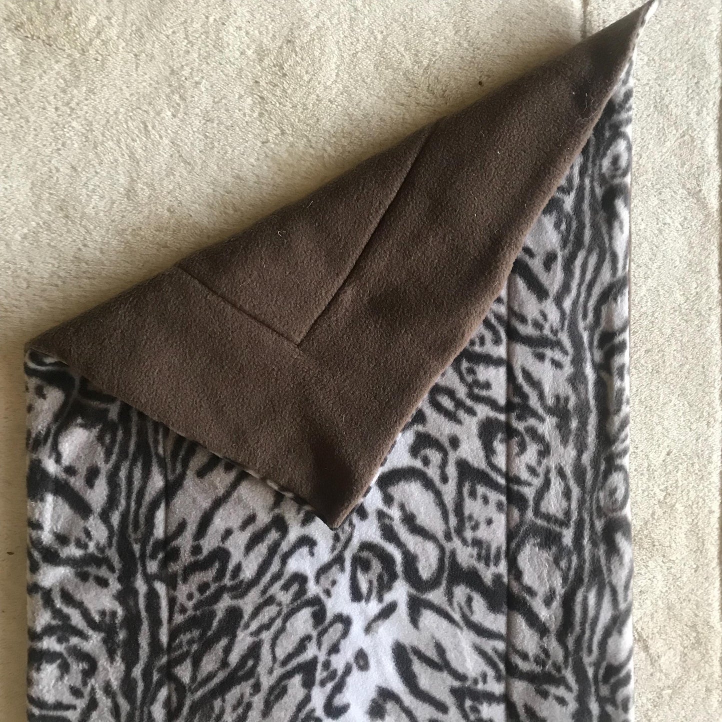 18x36 Oxbow Fleece Cage Liner - Animal Print Guinea Pig Bedding - Washable, Reusable Fleece Liner - Cage Liners Rabbit
