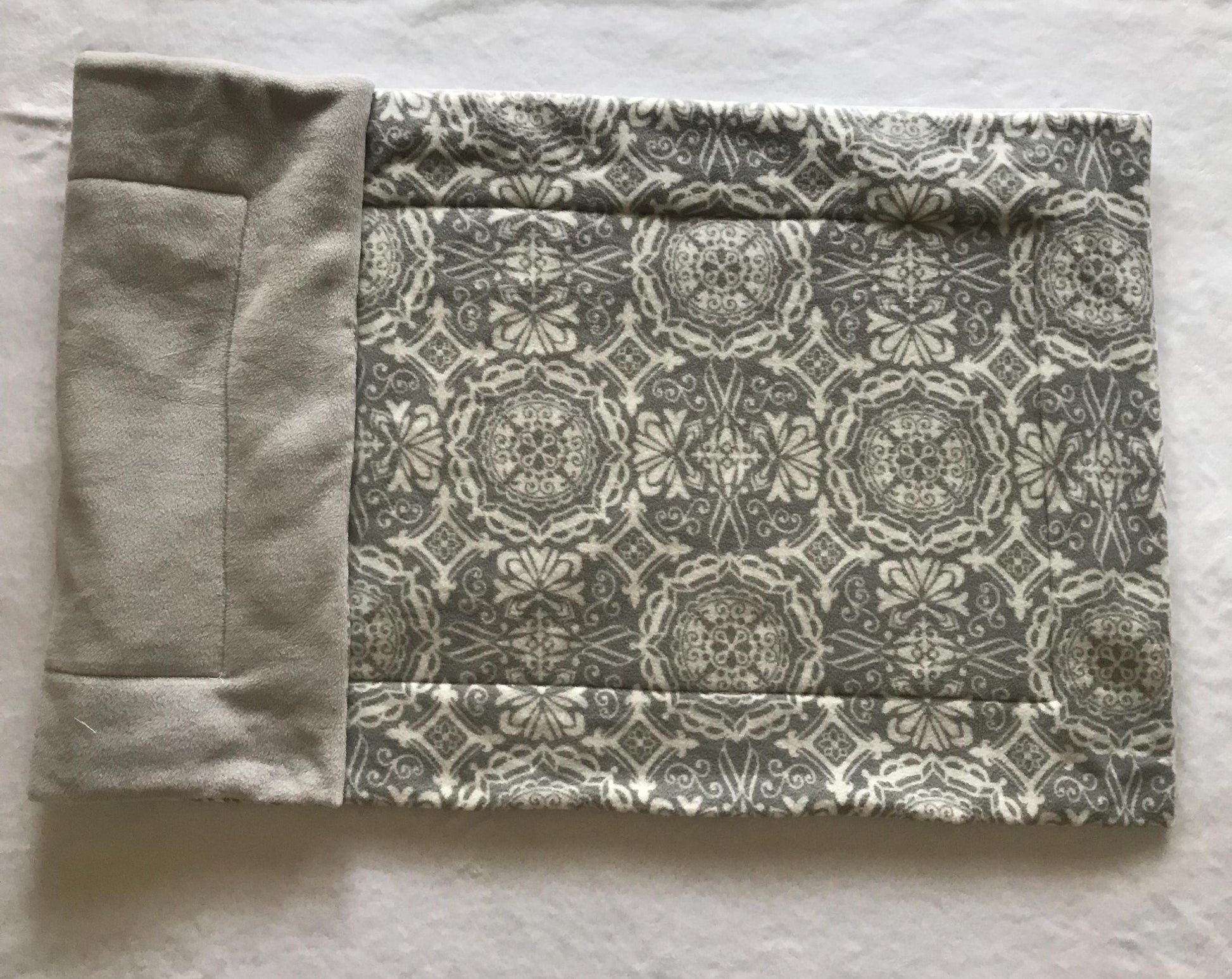 Cage Liners, Guinea Pig Fleece, Fleece Cage Liners small pets, Hedgehog Bedding, Chinchilla Fleece, Guinea Pig Accessories, Pet Couch Cover